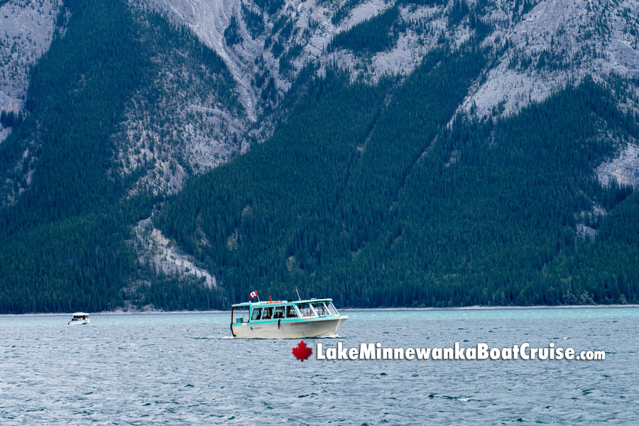 Lake Minnewanka Boat Cruise