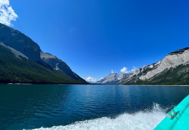 Banff Lake Minnewanka Boat Cruise Scene